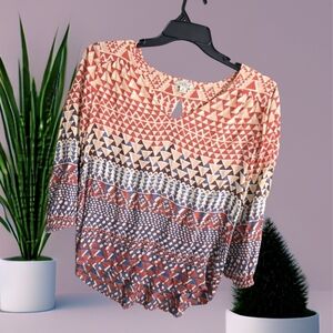 4/$15 Geometric Patterned Women's Top - Red and Blue Lucky Sz M Boho Fall Style